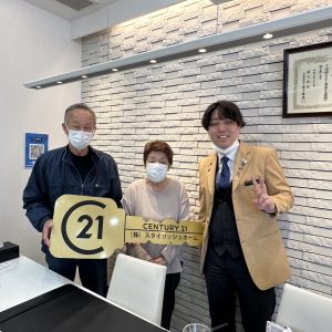 S様　ご購入記念写真　担当：尾﨑 成実　浅井 晃